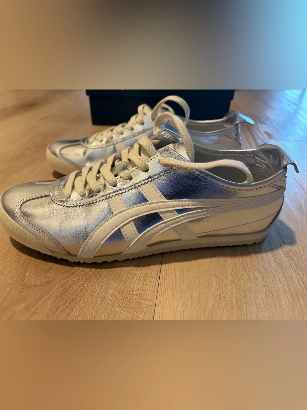 Onitsuka Tiger Mexico 66 Metallic Silver and White Sneakers US Women’s 9 - NWT